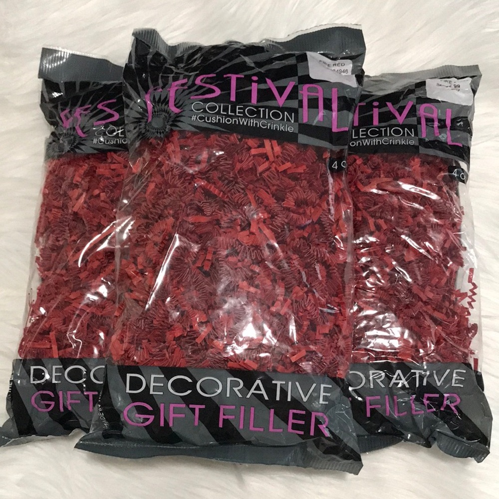 Red Decorative Gift Filler